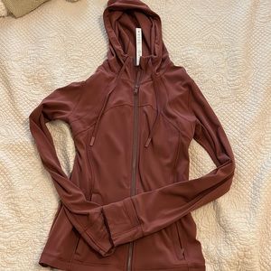 Hooded define jacket nulu